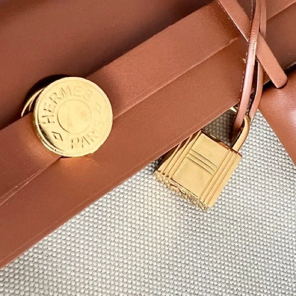 HERMES HERBAG 31 (AUTHENTIC) - Picture 11 of 16